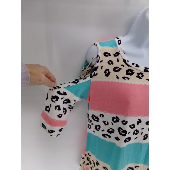 Lovely Melody, Color Blocking In Animal Print, Coral, And Stripes - Size Small - Picture 2 of 8